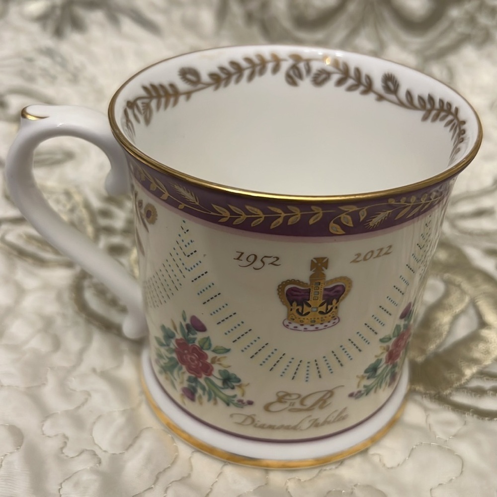 Hudson Middleton - the Queen’s diamond jubilee croebrations edition - Picture 3 of 5